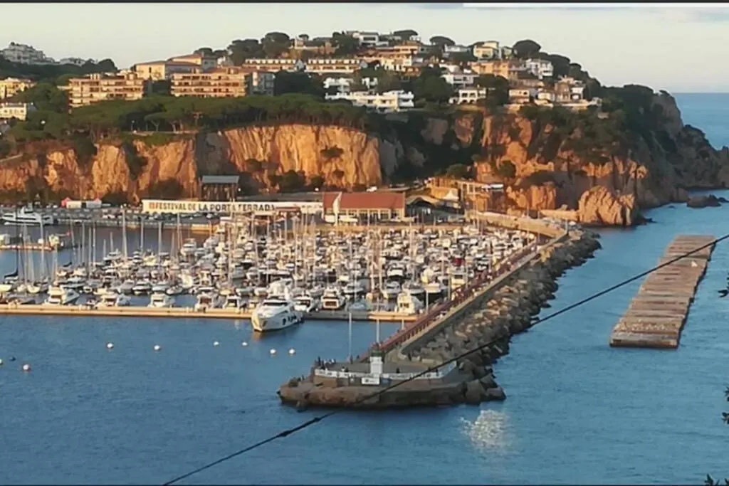 Nuevo Luminoso Apartamento Catalina A 80 Metros De La Playa Para 4 Personas Sant Feliu de Guíxols Apartment